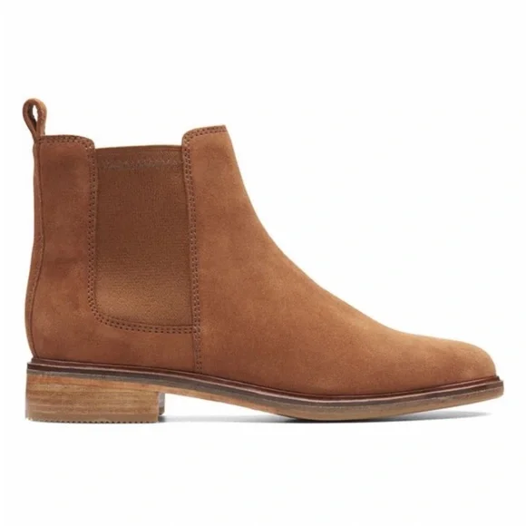 Clarks Clarkdale Arlo ankle Chelsea boot suede leather almond toe pull on work 8 - Picture 3 of 11